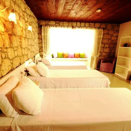 Begonvil 2* Alaçatı